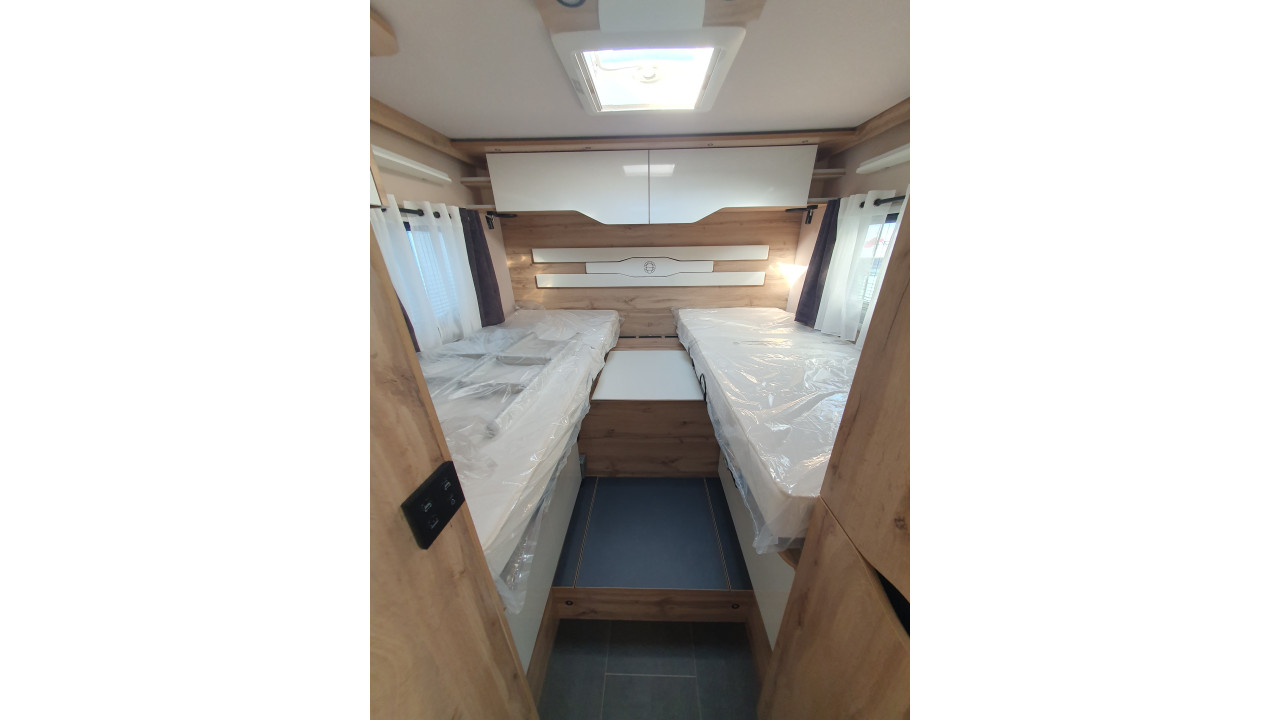 LE VOYAGEUR ETERNA LV 7.8 GJF