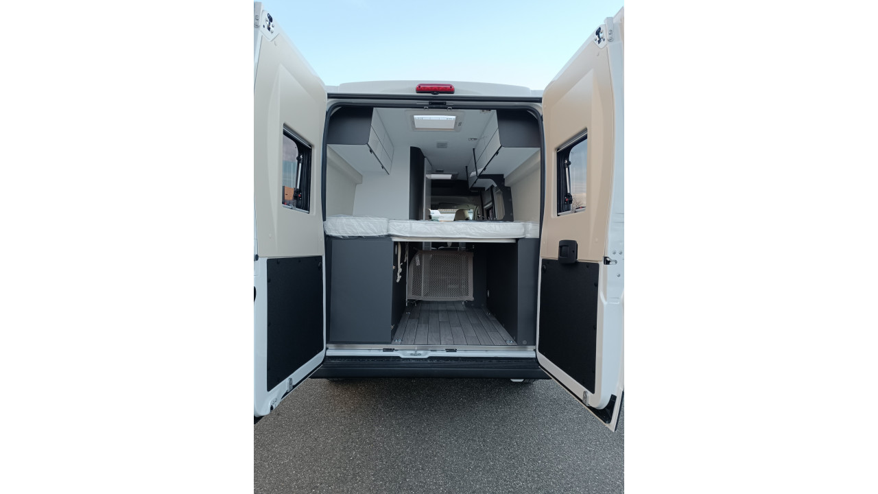 MAC LOUIS 3 MENFYS NEXT