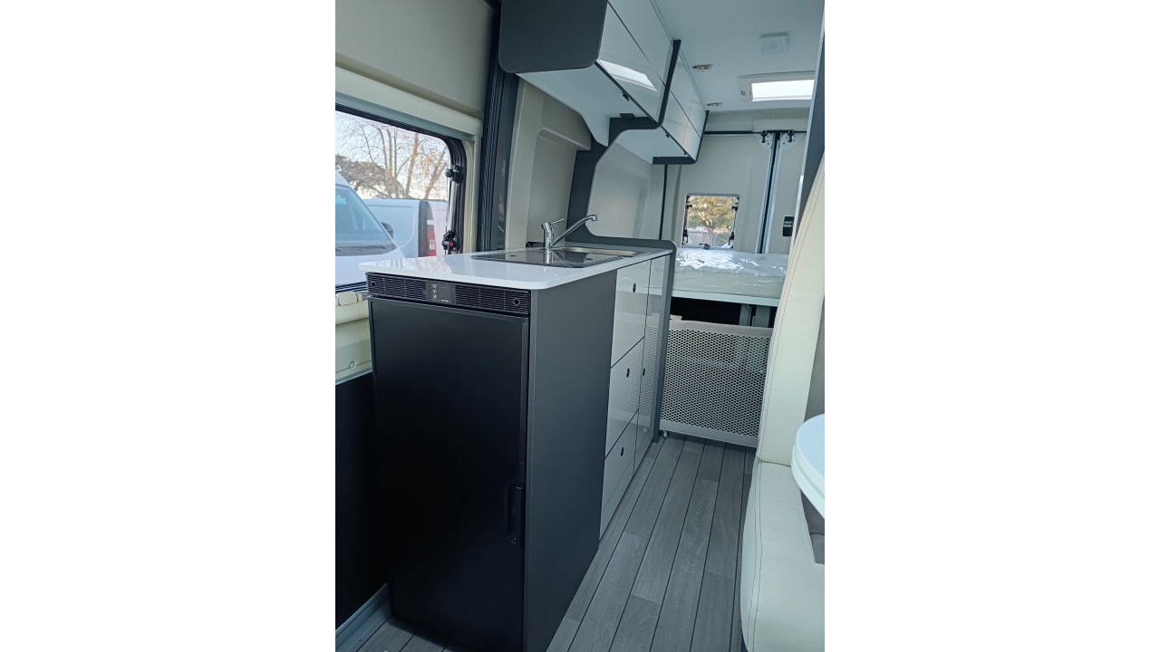 MAC LOUIS 3 MENFYS NEXT