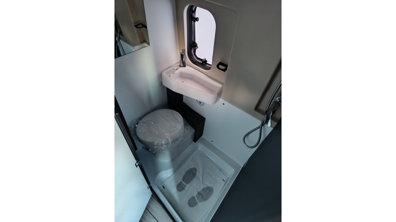 MAC LOUIS 3 MENFYS NEXT