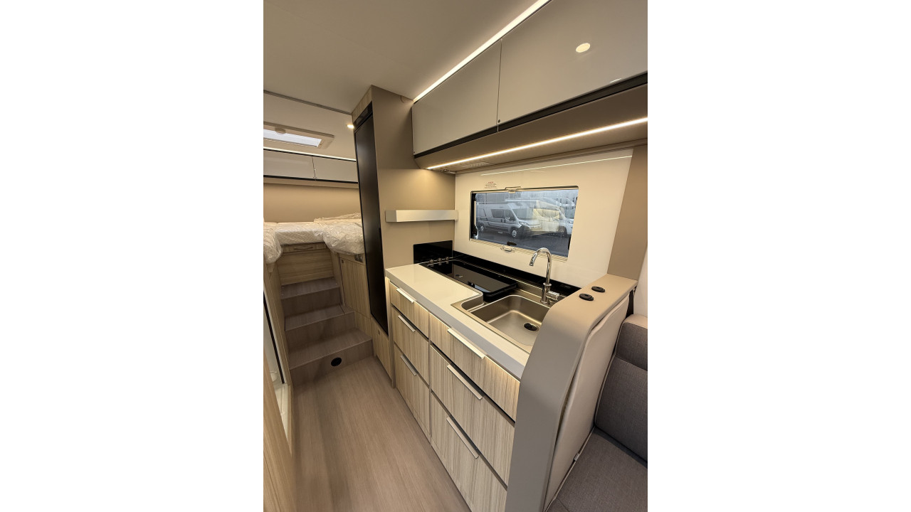 ADRIA COMPACT SUPREME DL