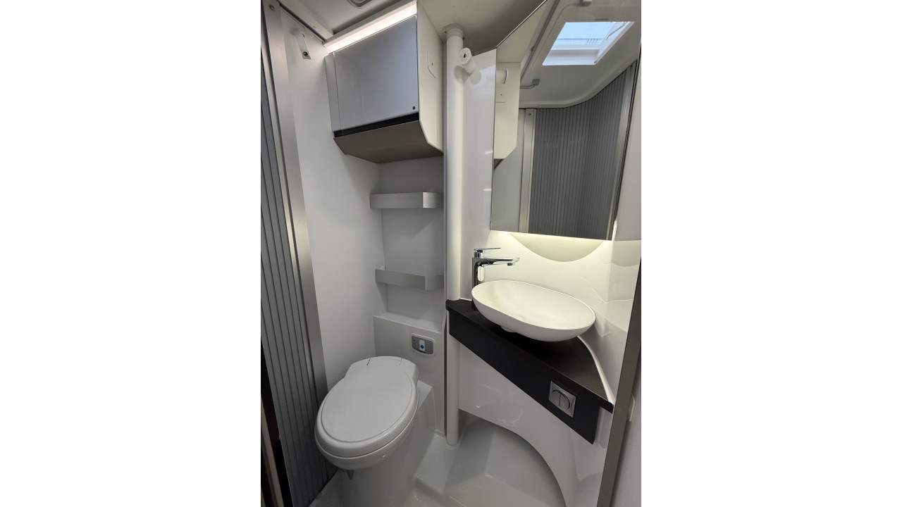 ADRIA COMPACT SUPREME DL