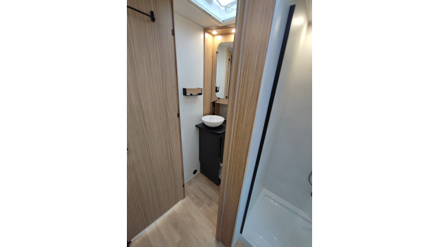 BAVARIA TREN-D UNIK T720U