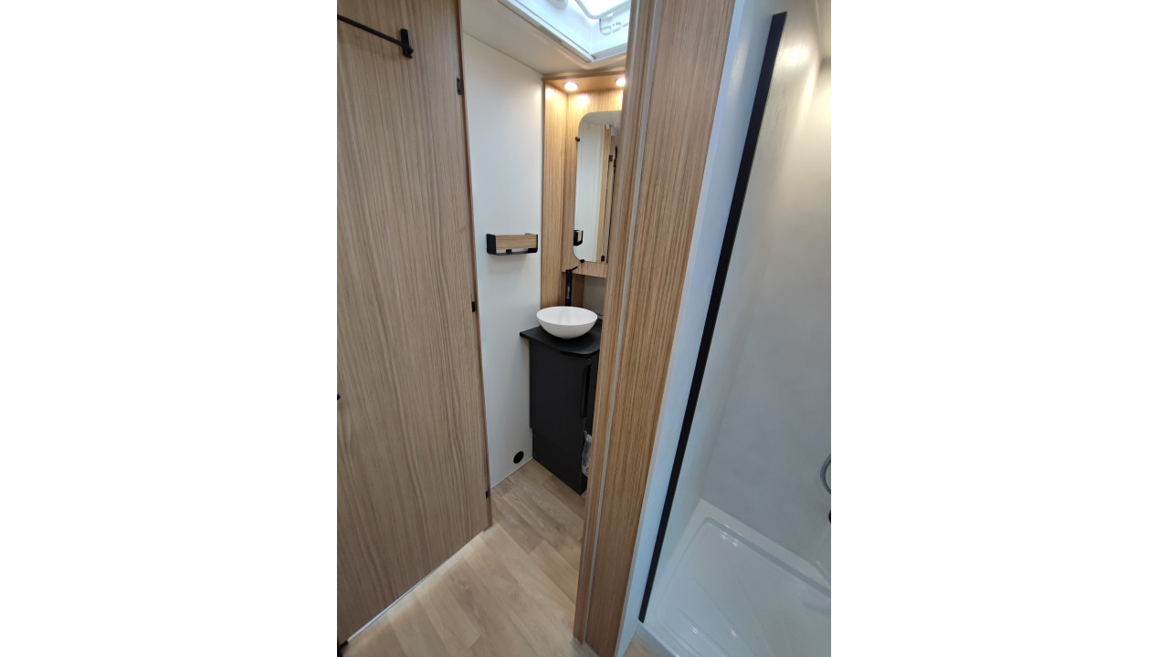 BAVARIA TREN-D UNIK T720U