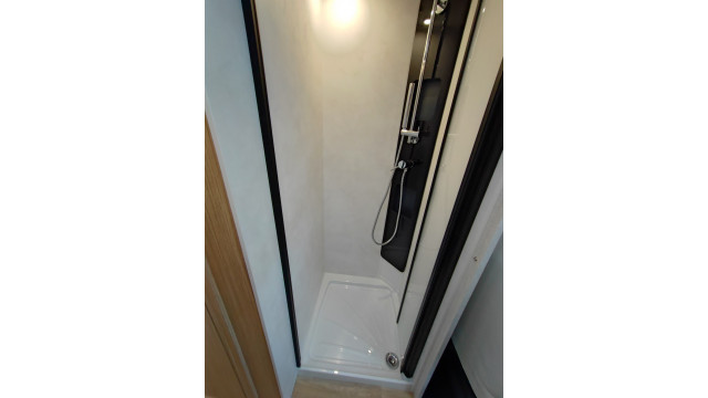 BAVARIA TREN-D UNIK T720U