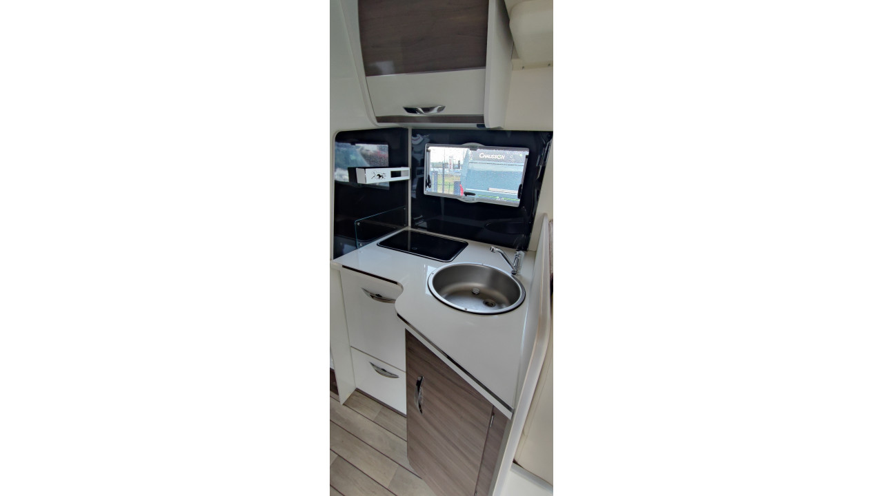 MAC LOUIS YEARLING 83