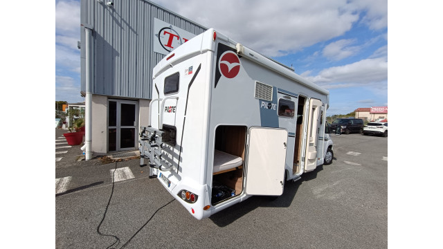 PILOTE ESSENTIEL P696S