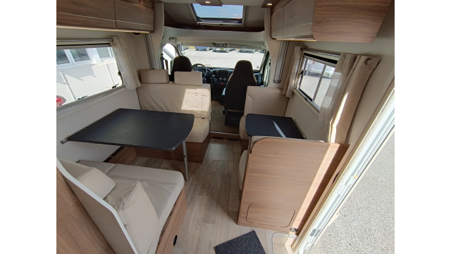 PILOTE ESSENTIEL P696S