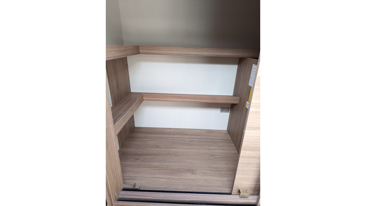 PILOTE ESSENTIEL P696D