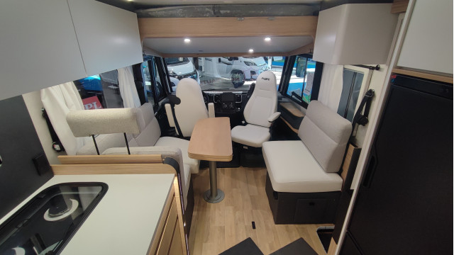 PILOTE EVIDENCE G740 FGJ