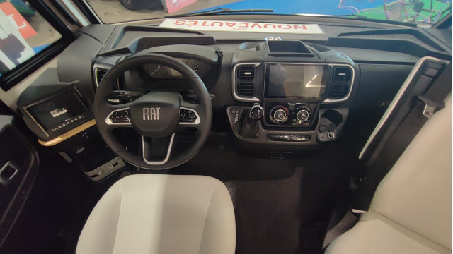 PILOTE EVIDENCE G740 FGJ