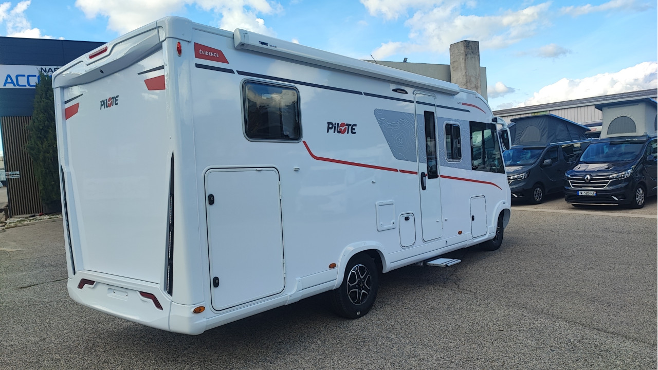 PILOTE EVIDENCE G720FGJ