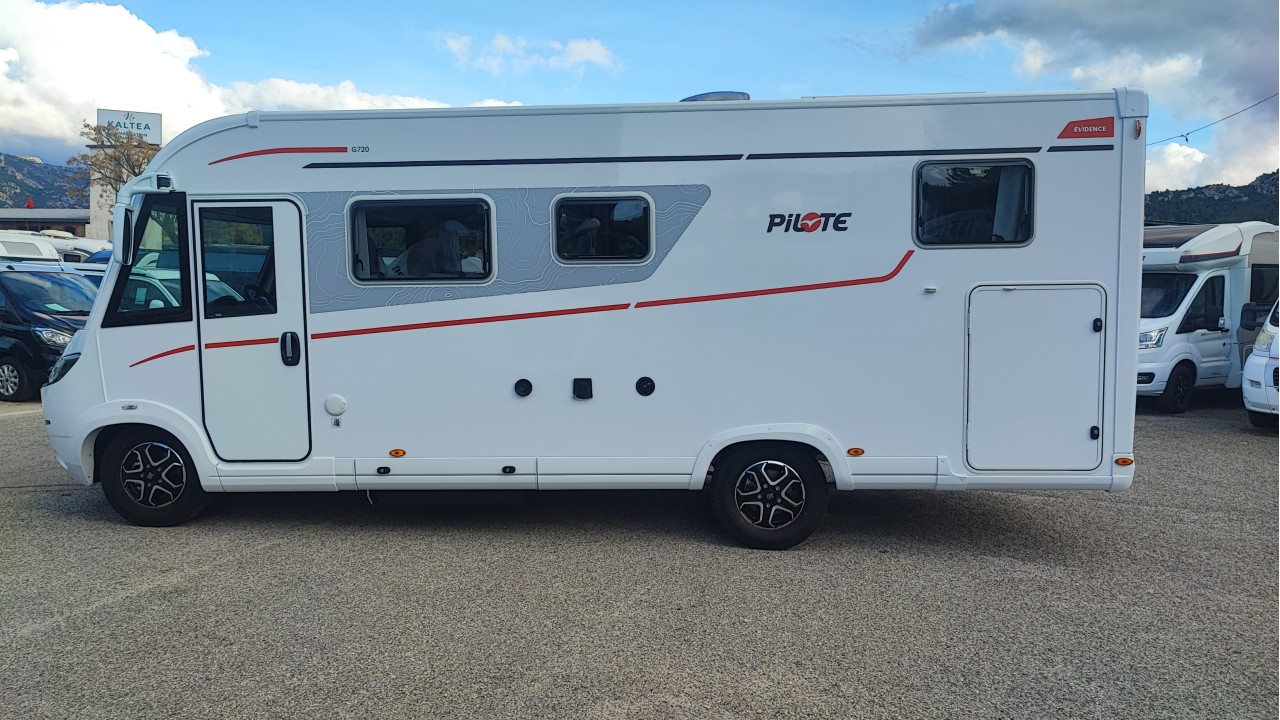 PILOTE EVIDENCE G720FGJ