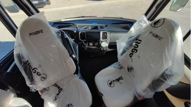 PILOTE EVIDENCE G740 FC