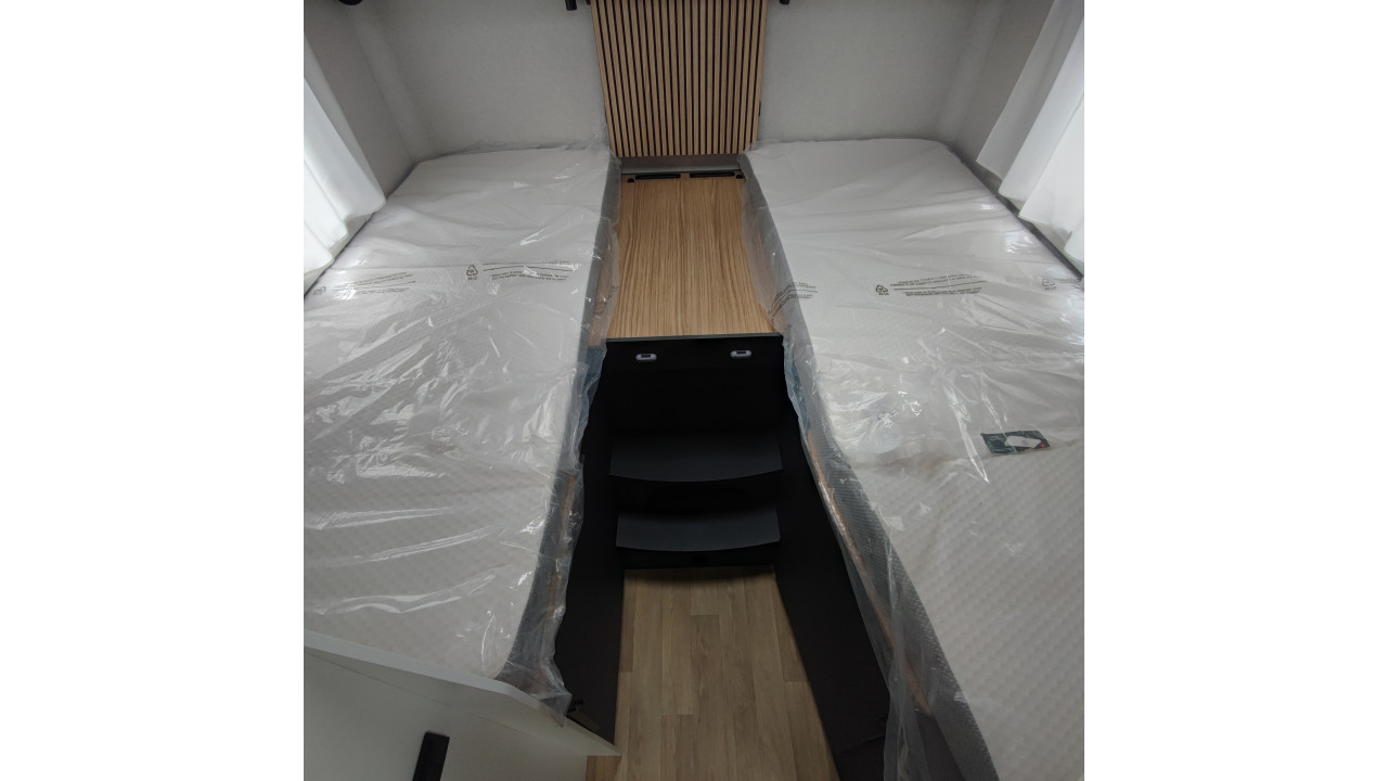 PILOTE EVIDENCE P740FGJ