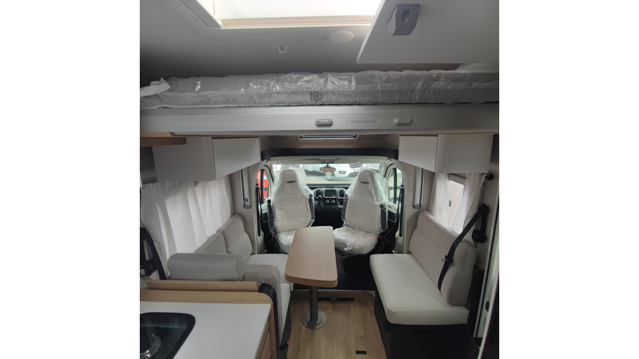 PILOTE EVIDENCE P740FGJ