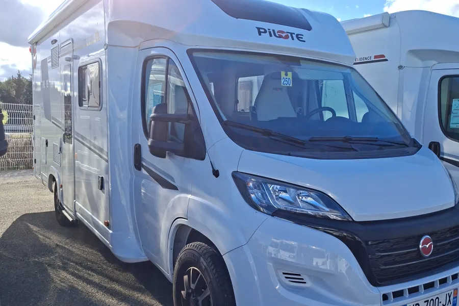 PILOTE P696 D EVIDENCE PLUS