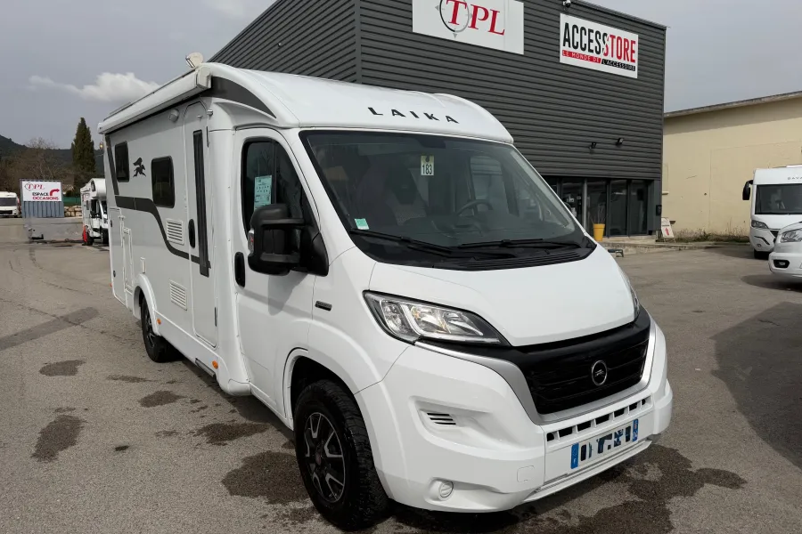 LAIKA KOSMO COMPACT 9 ..