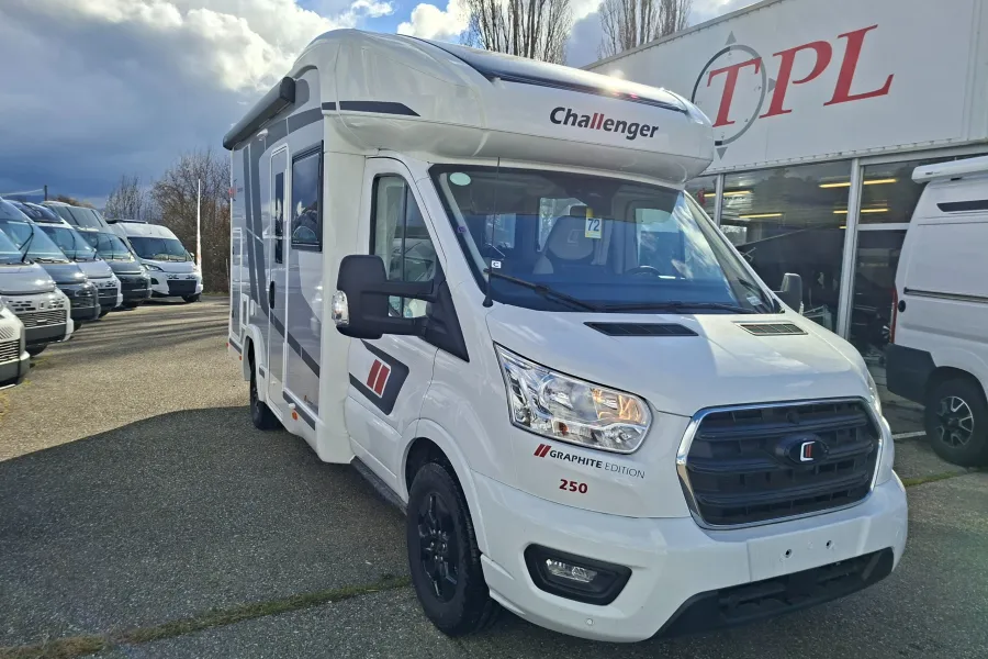 CHALLENGER 250 GRAPHITE EDITION