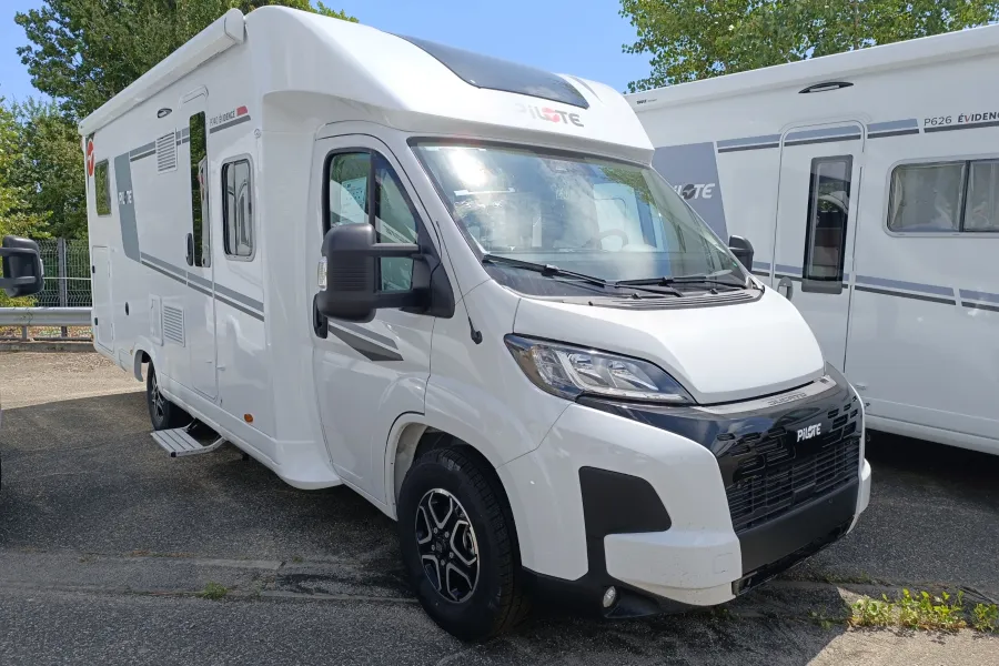 PILOTE P740FGJ PACIFIC EVIDENCE