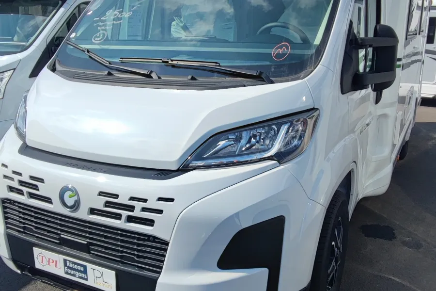 CHAUSSON 640 ULTIMATE LINE