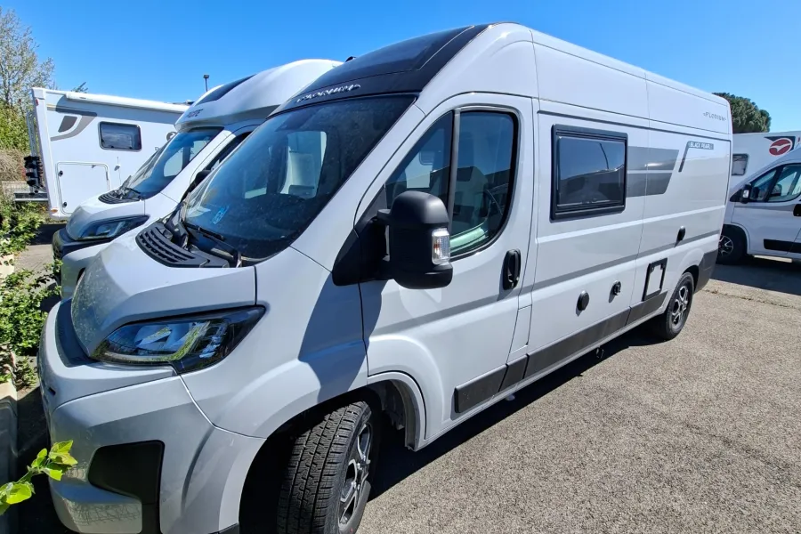 FLEURETTE 59LT BLACK PEARL