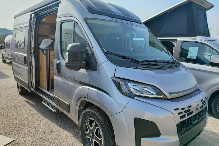 FONT VENDOME LEADER CAMP DUO ELEGANCE