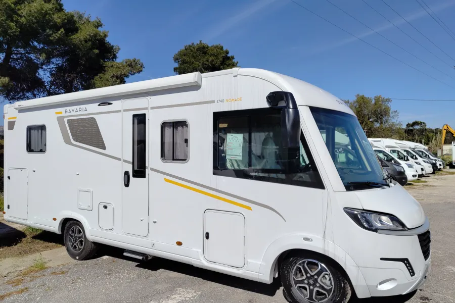 BAVARIA I740FC NOMADE