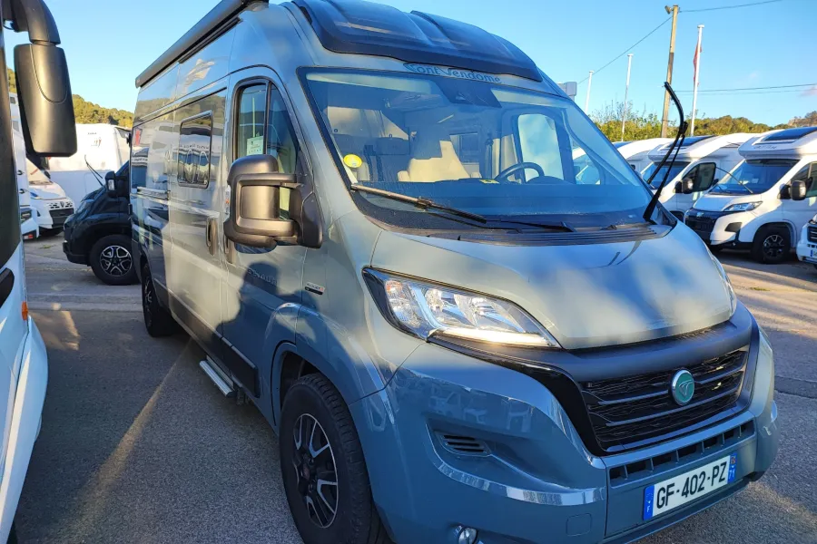 FONT VENDOME LEADER CAMP SEJOUR