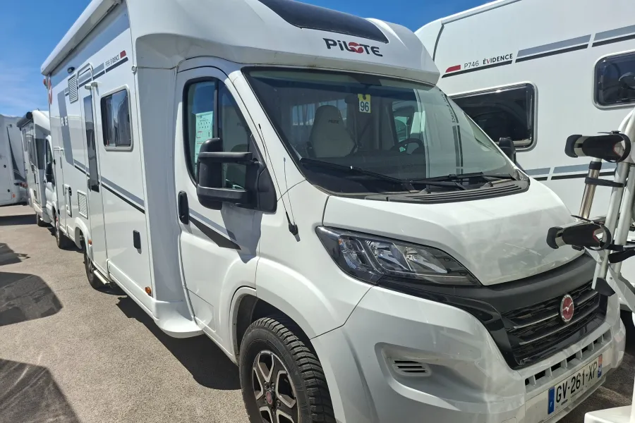 PILOTE P696 D EVIDENCE PLUS