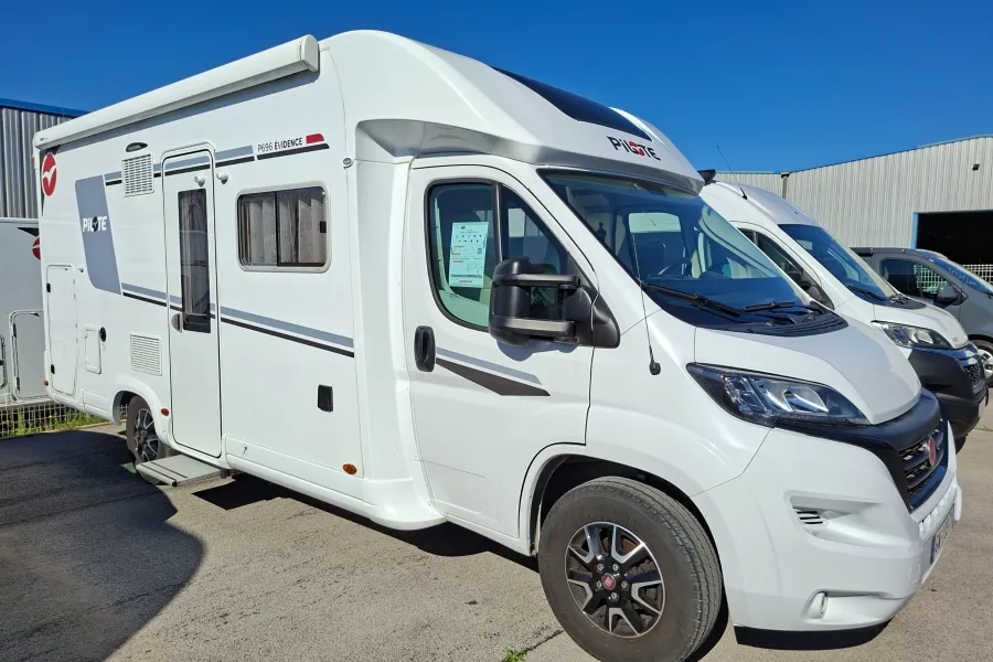 PILOTE P696 D EVIDENCE PLUS