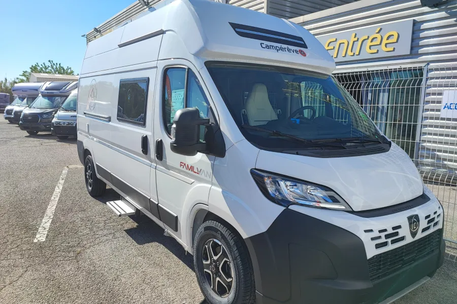 CAMPEREVE FAMILY VAN PREMIUM