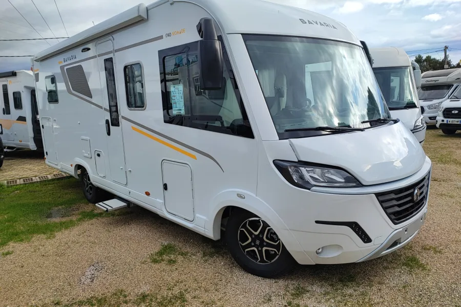 BAVARIA I740FC NOMADE