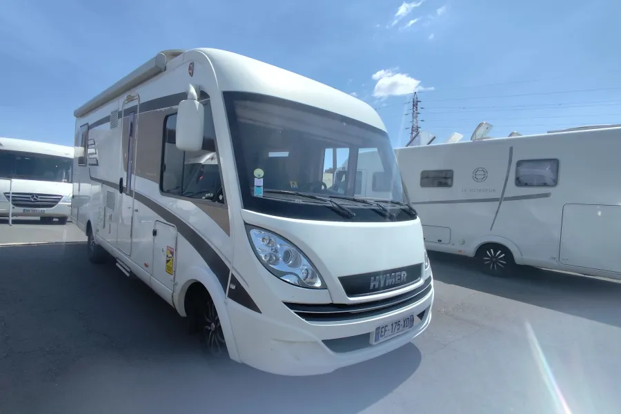HYMER B708 PREMIUM LINE