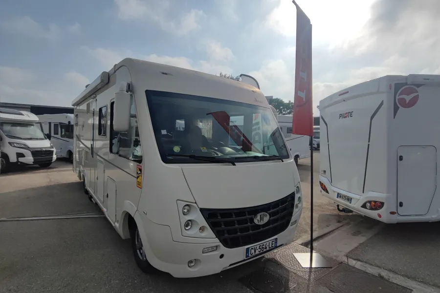 LE VOYAGEUR 96LJ LVX