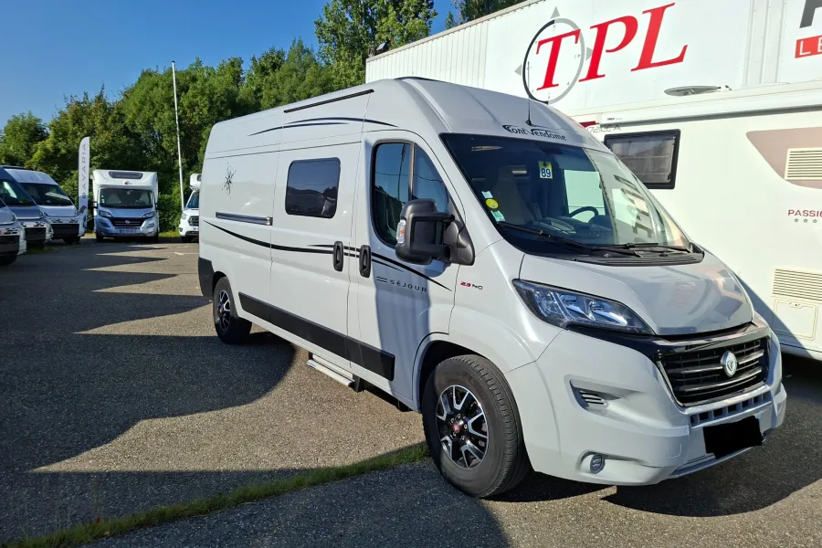 FONT VENDOME LEADER CAMP SEJOUR