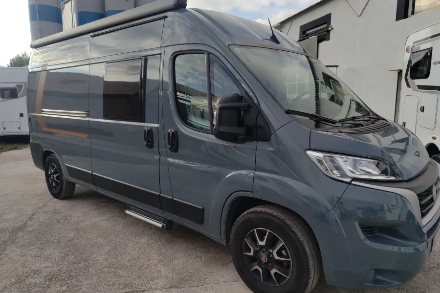 WEINSBERG 600MQ CARABUS