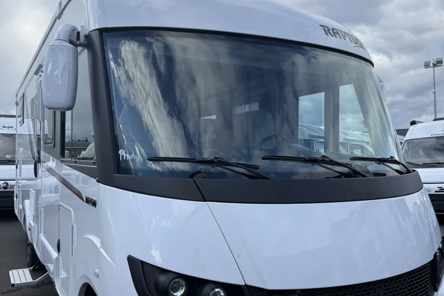 RAPIDO 896F SERIE 8F INTEGRAUX