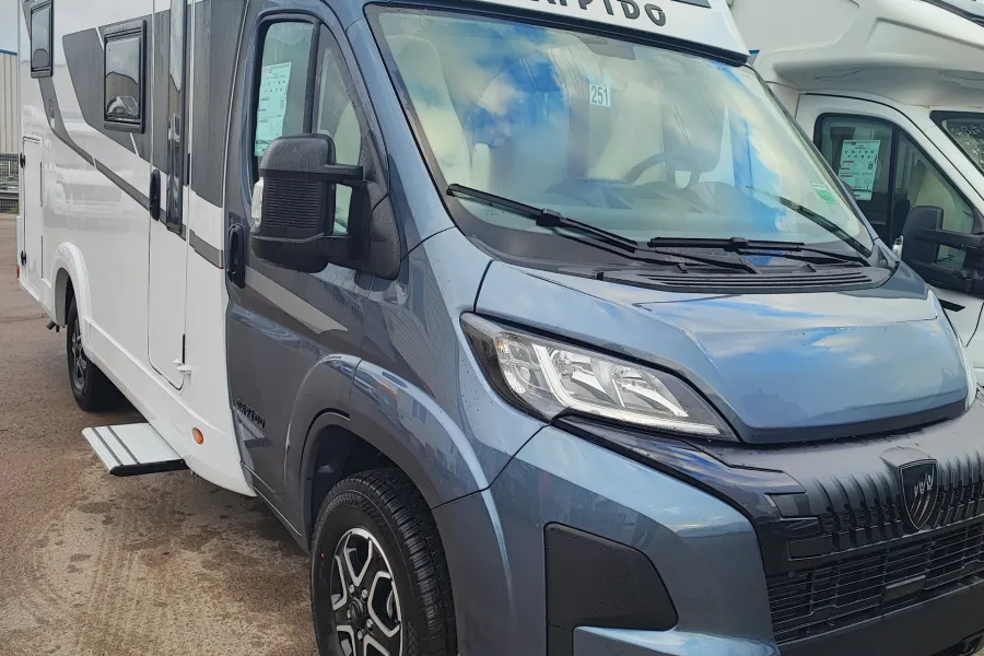 RAPIDO C55 650 ANS COMPACT PROFILE